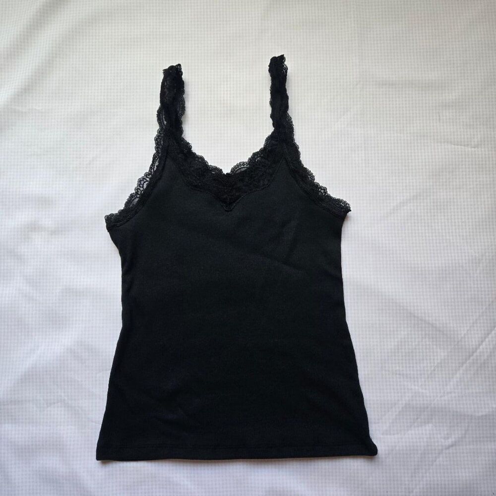 SO (Goods For Life) Black Ribbed Lace-Trim Tank Top Size M